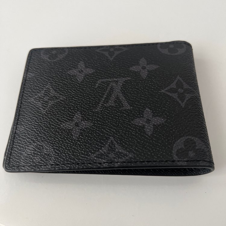 ルイビトン財布m62294（ブランドバッグ）の商品画像 - 査定依頼日：2022年9月29日 - 最高査定価格：20,000円