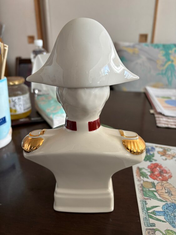 ブランデー ブランデー(その他) （お酒）の商品画像 - 査定依頼日：2025年1月27日 - 最高査定価格：2,100円