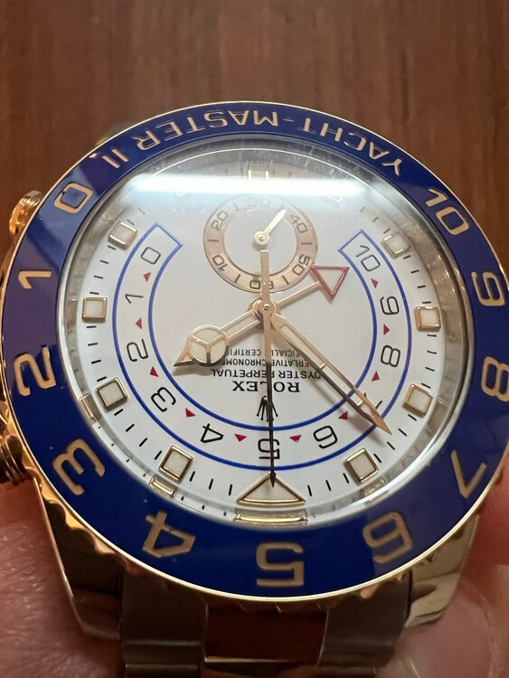 ロレックス ヨットマスター 11668（高級時計）の商品画像 - 査定依頼日：2025年3月22日 - 最高査定価格：100,000円