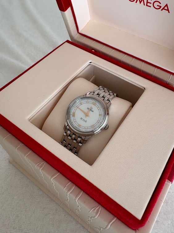 オメガ その他 （高級時計）の商品画像 - 査定依頼日：2025年11月6日 - 最高査定価格：250,000円