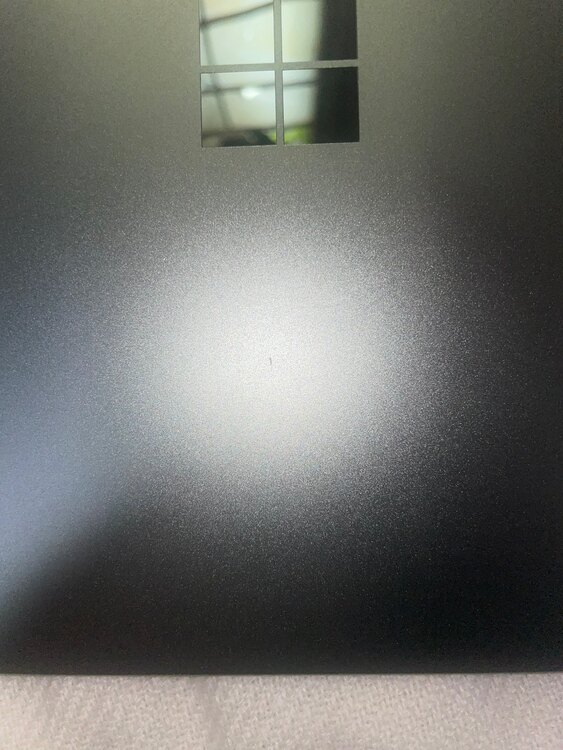 Surface laptop Go2（PC・タブレット）の商品画像 - 査定依頼日：2025年4月24日 - 最高査定価格：16,200円