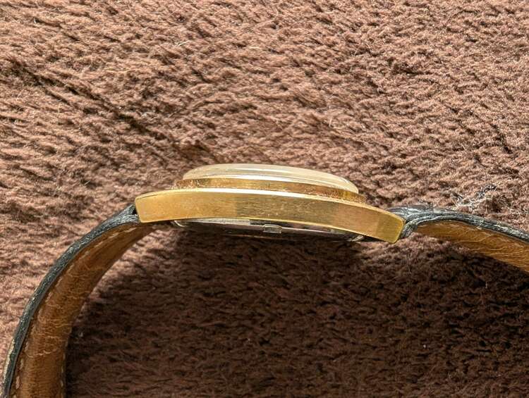 オメガ コンステーション （高級時計）の商品画像 - 査定依頼日：2025年4月27日 - 最高査定価格：180,000円