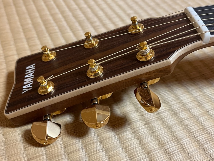 LL36（ピアノ・楽器・PA機材）の商品画像 - 査定依頼日：2026年4月22日 - 最高査定価格：210,000円