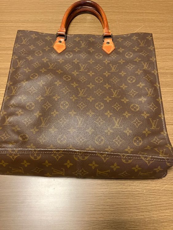 サックプラ （ブランドバッグ）の商品画像 - 査定依頼日：2025年12月10日 - 最高査定価格：60,000円