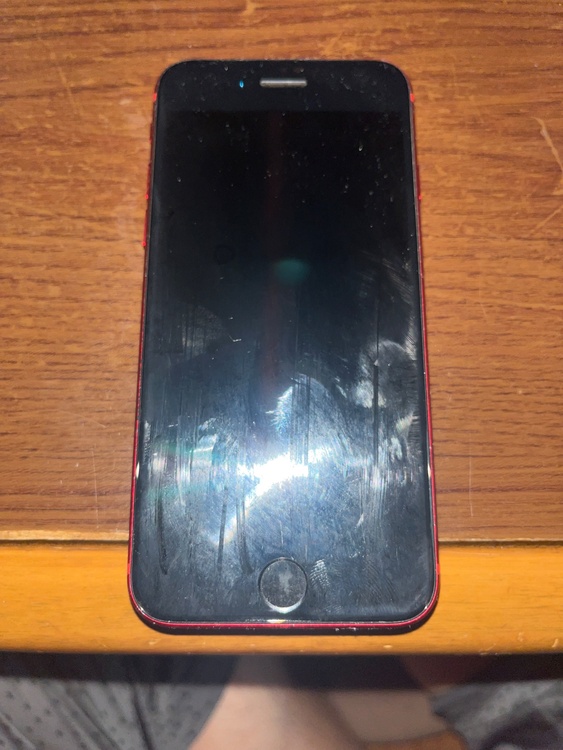iPhone iPhone8 128GB docomo（スマホ）の商品画像 - 査定依頼日：2026年9月9日 - 最高査定価格：1,500円