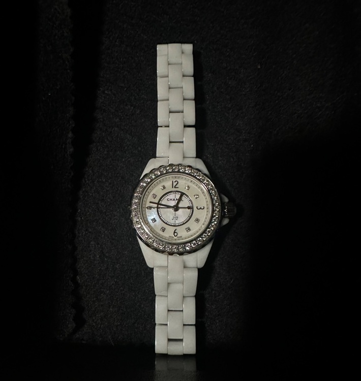 シャネル J12 （高級時計）の商品画像 - 査定依頼日：2025年10月11日 - 最高査定価格：550,000円
