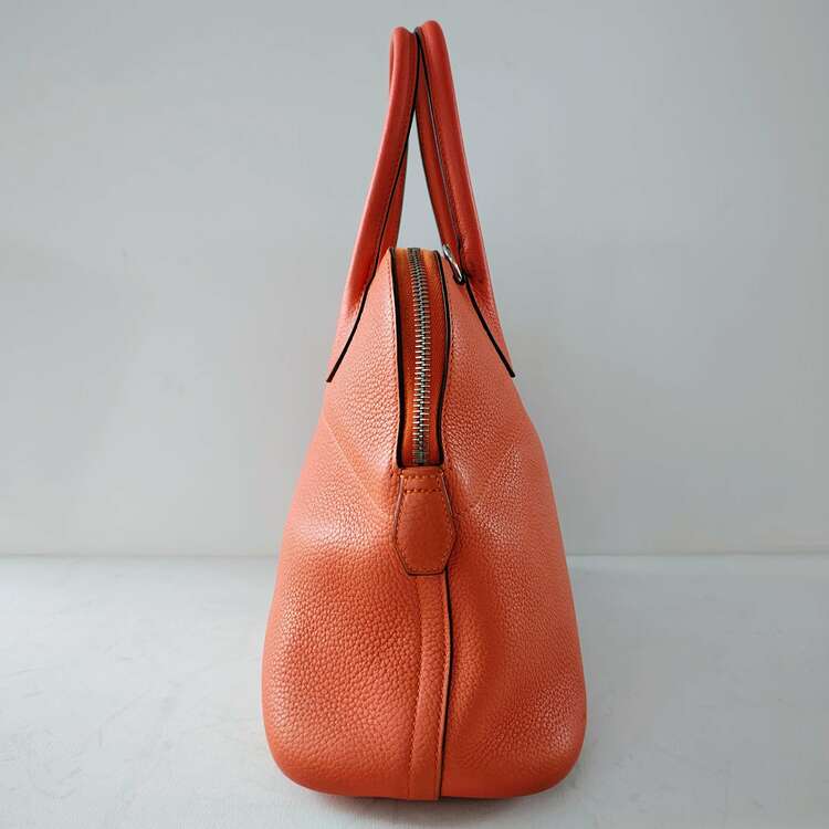 ボリード 31（ブランドバッグ）の商品画像 - 査定依頼日：2025年4月11日 - 最高査定価格：300,000円