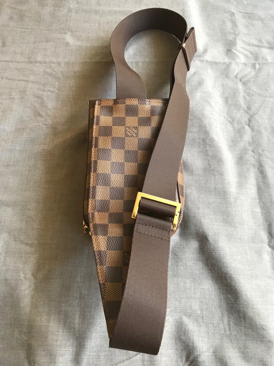 ジェロニモス（ブランドバッグ）の商品画像 - 査定依頼日：2022年9月18日 - 最高査定価格：60,000円