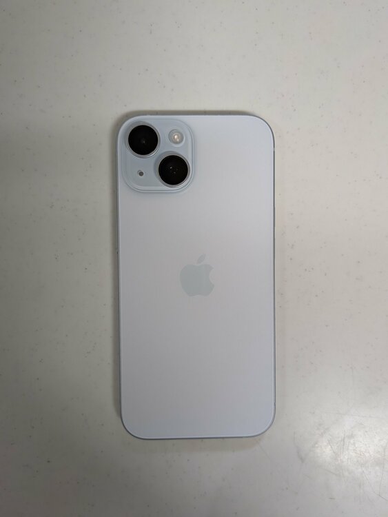 iPhone iPhone 15 128GB SIMフリー（スマホ）の商品画像 - 査定依頼日：2026年6月27日 - 最高査定価格：63,000円