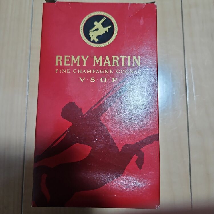 レミーマルタン 200ml（お酒）の商品画像 - 査定依頼日：2025年7月3日 - 最高査定価格：600円