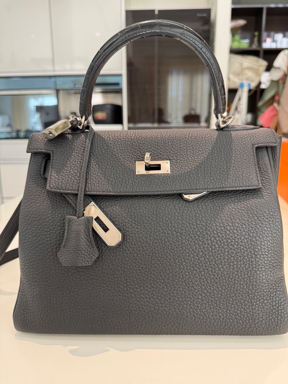 ケリータッチ28（ブランドバッグ）の商品画像 - 査定依頼日：2026年1月12日 - 最高査定価格：3,200,000円