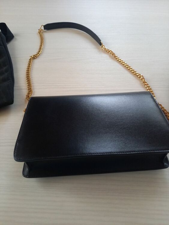 セリーヌ  （ブランドバッグ）の商品画像 - 査定依頼日：2025年11月3日 - 最高査定価格：200,000円