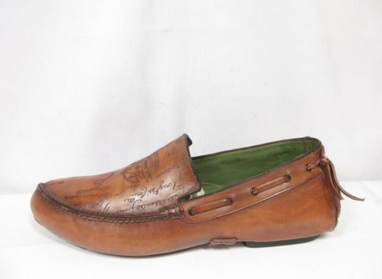 ベルルッティ　カリグラフィー　メンズシューズ　サイズ8 1/2（古着・ファッション）の商品画像 - 査定依頼日：2025年1月21日 - 最高査定価格：5,000円