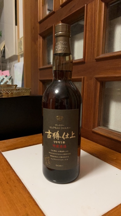サントリーピュアモルトウイスキー古樽仕上1991（お酒）の商品画像 - 査定依頼日：2026年1月4日 - 最高査定価格：16,000円
