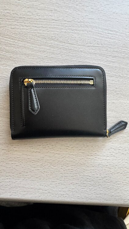 フェンディ  （ブランドバッグ）の商品画像 - 査定依頼日：2025年5月6日 - 最高査定価格：45,000円