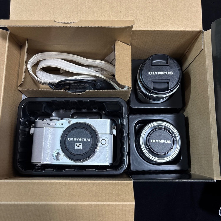 PEN E-P7（カメラ）の商品画像 - 査定依頼日：2026年1月21日 - 最高査定価格：64,000円