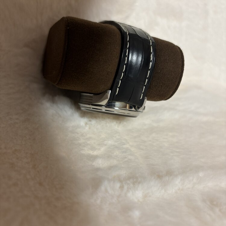 ブライトリングプレミエ（高級時計）の商品画像 - 査定依頼日：2025年4月9日 - 最高査定価格：500,000円