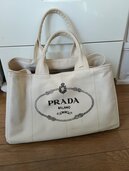 プラダ  （ブランドバッグ）の商品画像 - 査定依頼日：2026年2月9日 - 最高査定価格：35,000円