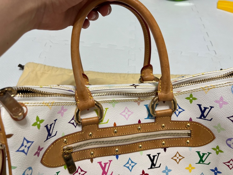 Louis Vuitton Monogram Multicolore Rita (M40125)（ブランドバッグ）の商品画像 - 査定依頼日：2026年7月14日 - 最高査定価格：150,000円