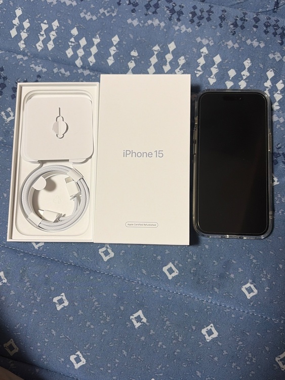 iPhone iPhone 15 128GB SIMフリー（スマホ）の商品画像 - 査定依頼日：2026年9月15日 - 最高査定価格：63,000円