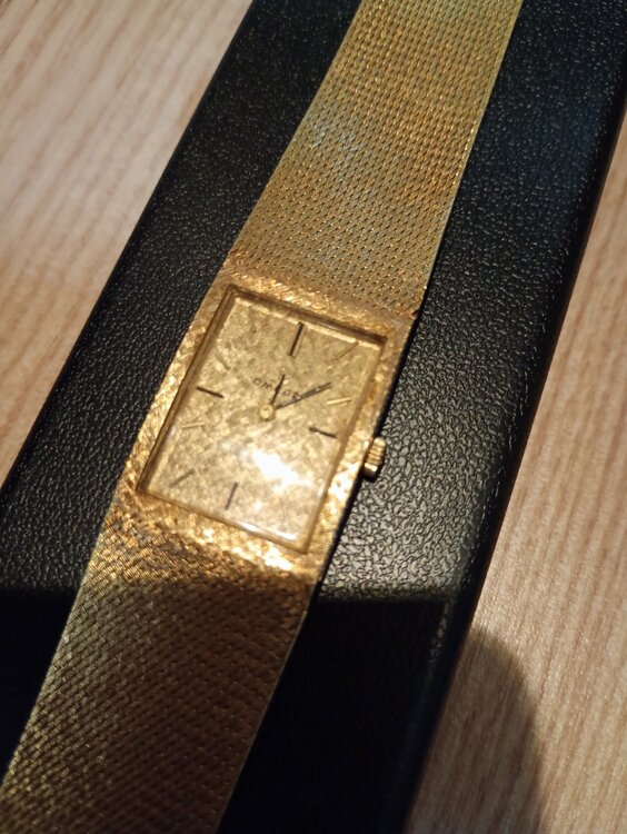 オメガ（高級時計）の商品画像 - 査定依頼日：2026年3月21日 - 最高査定価格：900,000円