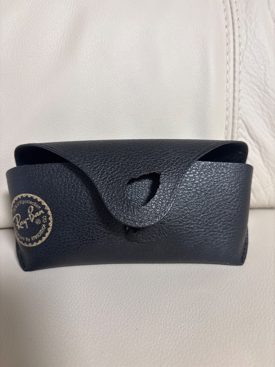Ray Banサングラス（古着・ファッション）の商品画像 - 査定依頼日：2026年9月27日 - 最高査定価格：2,000円