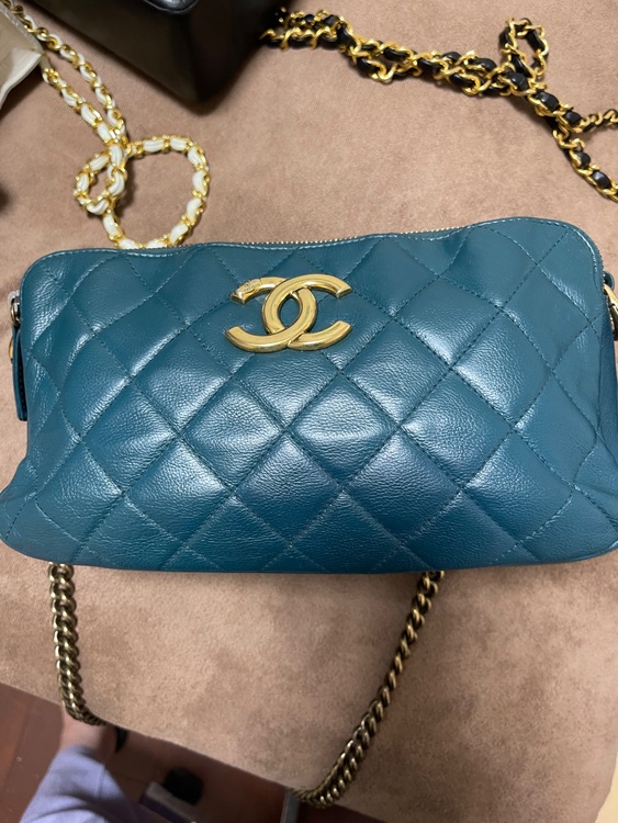 チェーンショルダー（ブランドバッグ）の商品画像 - 査定依頼日：2025年10月7日 - 最高査定価格：100,000円