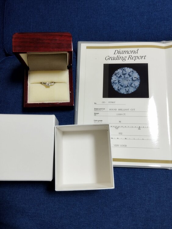 pt900やK18WGなど（金・貴金属）の商品画像 - 査定依頼日：2026年7月31日 - 最高査定価格：100,000円