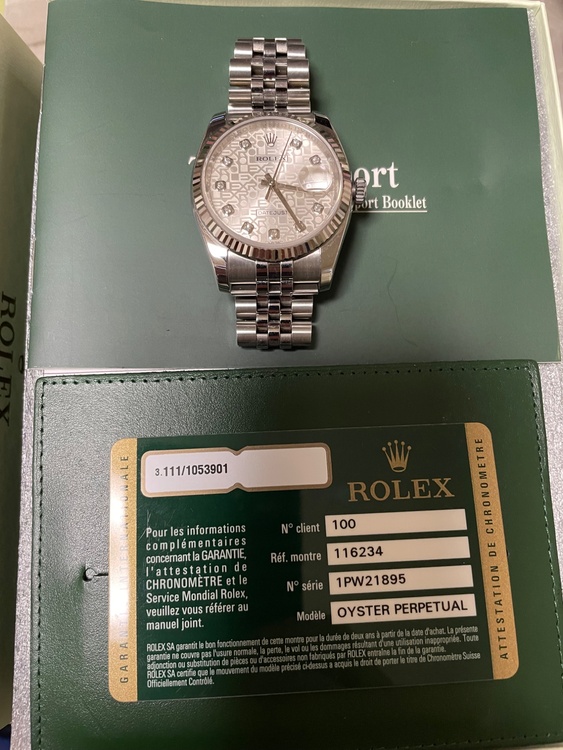 オイスターパーペチュアル（高級時計）の商品画像 - 査定依頼日：2026年1月22日 - 最高査定価格：1,300,000円