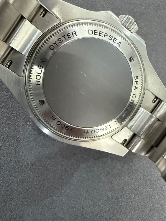 116660（高級時計）の商品画像 - 査定依頼日：2025年9月24日 - 最高査定価格：1,150,000円