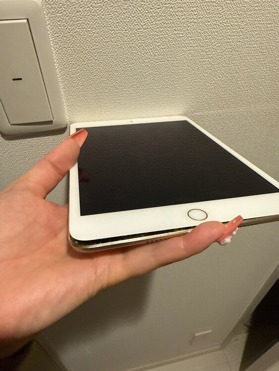 a1550（PC・タブレット）の商品画像 - 査定依頼日：2025年4月13日 - 最高査定価格：1,200円