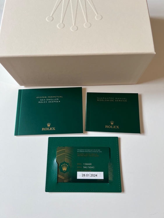 ロレックス シードゥエラー （高級時計）の商品画像 - 査定依頼日：2025年7月16日 - 最高査定価格：2,050,000円