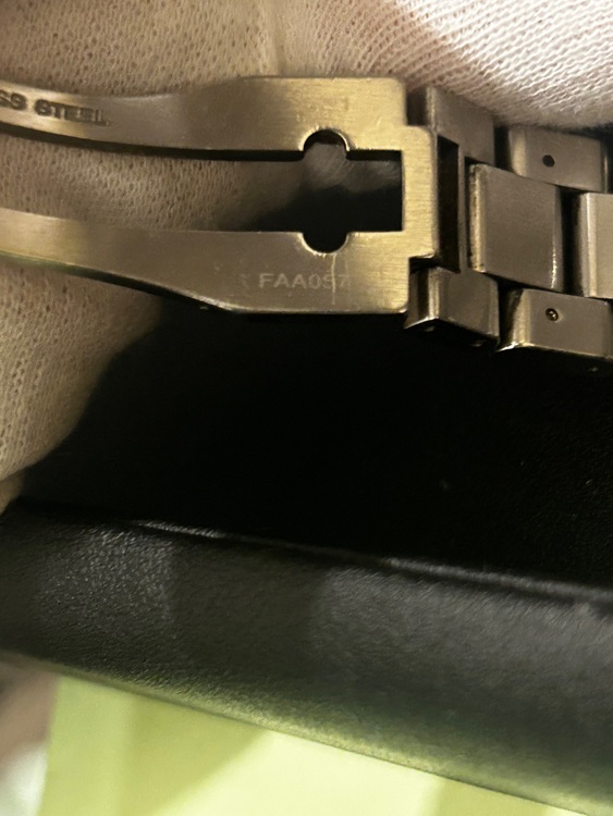 タグホイヤー アクアレーサー cap211（高級時計）の商品画像 - 査定依頼日：2025年6月9日 - 最高査定価格：1,400,000円