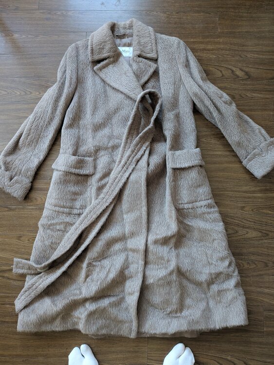 Max Mara　ロングコート（古着・ファッション）の商品画像 - 査定依頼日：2026年8月26日 - 最高査定価格：14,000円