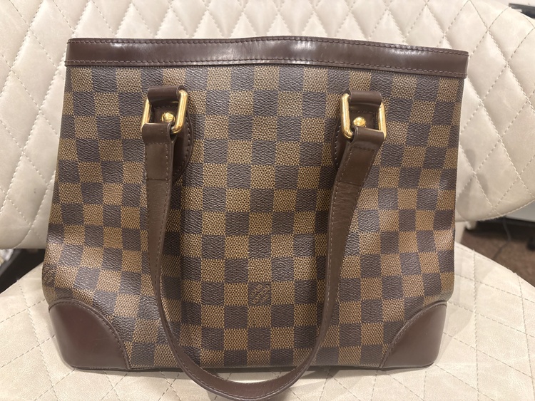 ハムプステッド（ブランドバッグ）の商品画像 - 査定依頼日：2026年2月9日 - 最高査定価格：100,000円