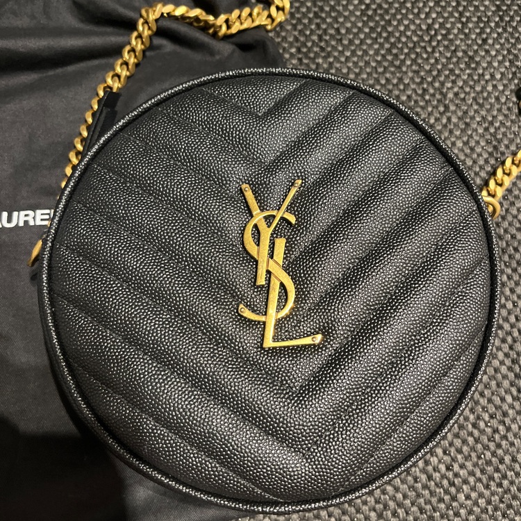 イブサンローラン  （ブランドバッグ）の商品画像 - 査定依頼日：2025年10月25日 - 最高査定価格：130,000円