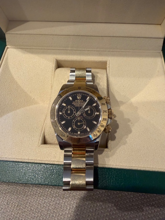 ロレックス デイトナ 11652（高級時計）の商品画像 - 査定依頼日：2026年2月3日 - 最高査定価格：2,600,000円