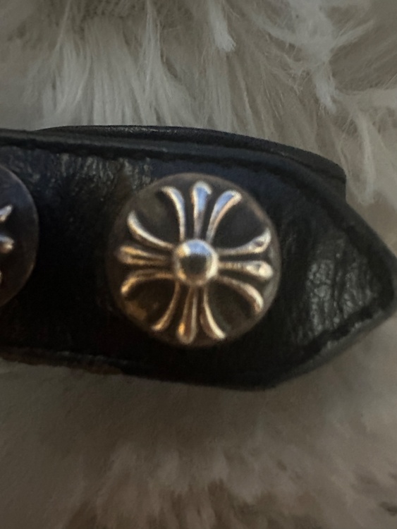 クロムハーツレザーブレスレット（古着・ファッション）の商品画像 - 査定依頼日：2026年4月9日 - 最高査定価格：40,000円