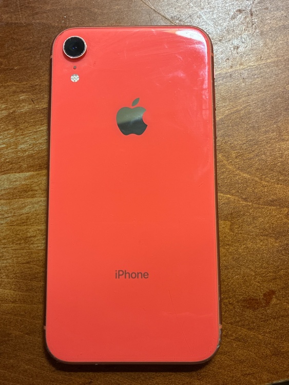 iPhoneXR 128GB SIMフリー（スマホ）の商品画像 - 査定依頼日：2026年4月17日 - 最高査定価格：16,000円