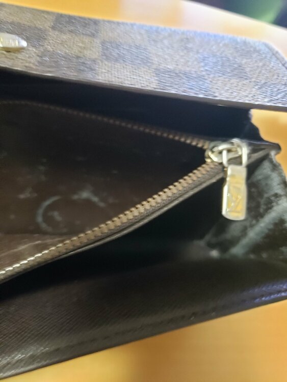 ダミエ ポルトフォイユ・サラ 長財布 （ブランド財布・小物）の商品画像 - 査定依頼日：2025年12月23日 - 最高査定価格：100,000円