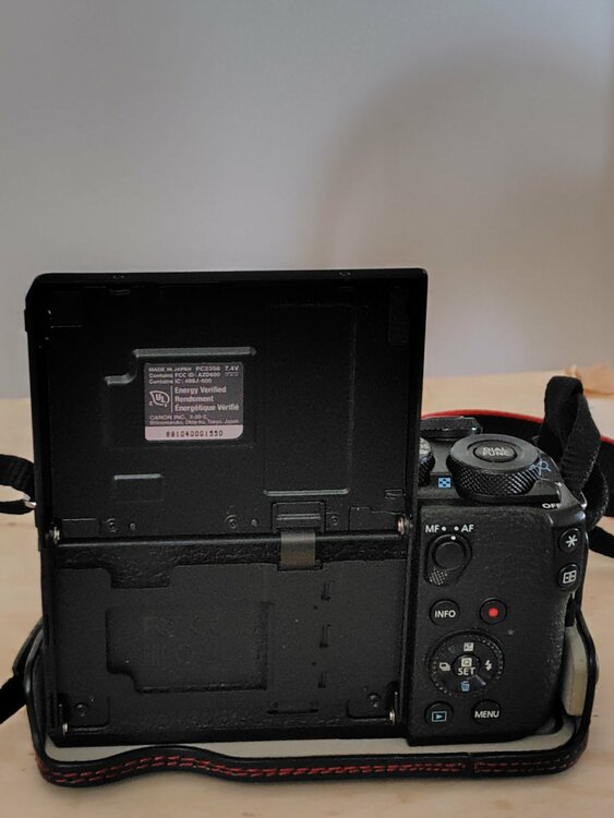 EOSM6markⅡ（カメラ）の商品画像 - 査定依頼日：2026年6月13日 - 最高査定価格：85,000円