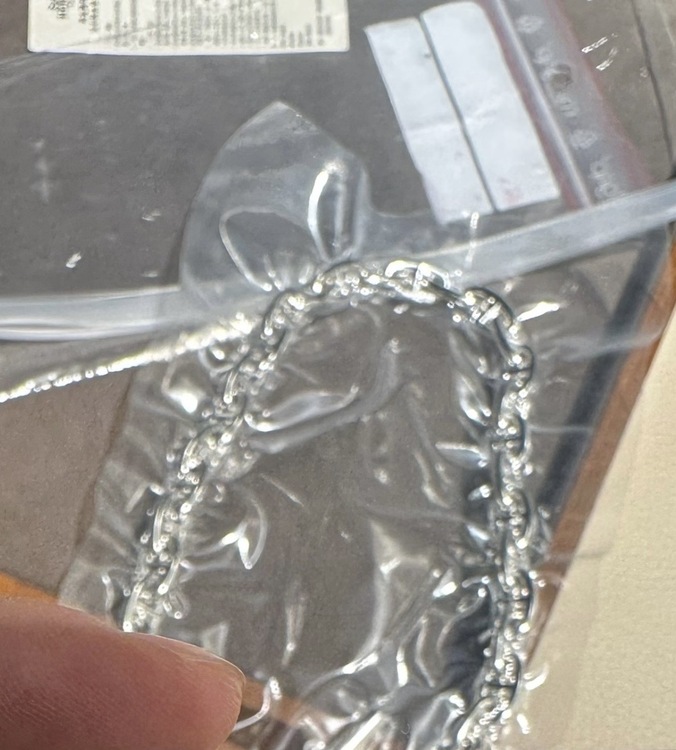 シェーヌダンクルネックレス　GM35（ブランド財布・小物）の商品画像 - 査定依頼日：2026年4月12日 - 最高査定価格：500,000円