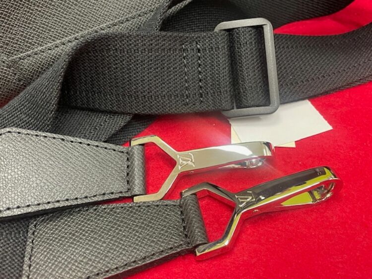 タイガ　アレクサンダーアルドワーズショルダーバッグ（ブランドバッグ）の商品画像 - 査定依頼日：2025年7月22日 - 最高査定価格：850,000円