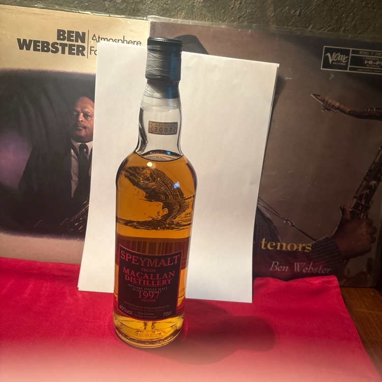 ウイスキー マッカラン （お酒）の商品画像 - 査定依頼日：2026年1月27日 - 最高査定価格：15,000円