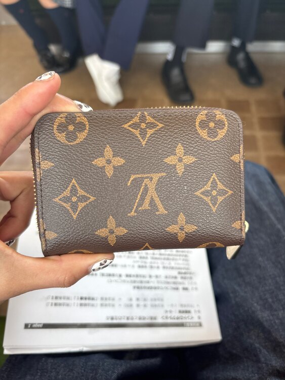 ルイヴィトン（古着・ファッション）の商品画像 - 査定依頼日：2025年4月14日 - 最高査定価格：37,000円