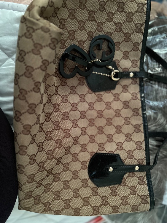 GUCCIのカバン（ブランドバッグ）の商品画像 - 査定依頼日：2025年8月27日 - 最高査定価格：40,000円