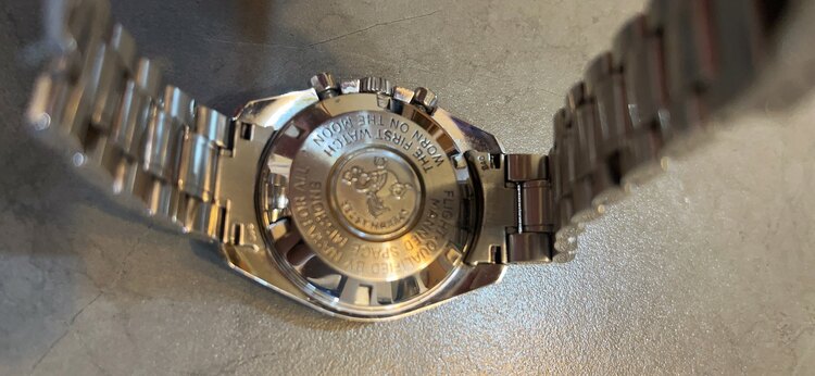 オメガ スピードマスター 3570.50（高級時計）の商品画像 - 査定依頼日：2025年5月16日 - 最高査定価格：470,000円