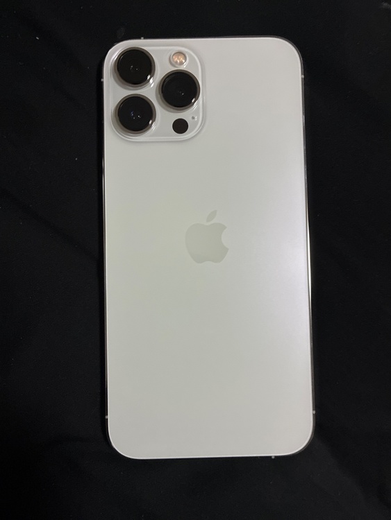 iPhone 13 Pro Max 128GB docomo（スマホ）の商品画像 - 査定依頼日：2026年5月10日 - 最高査定価格：60,000円