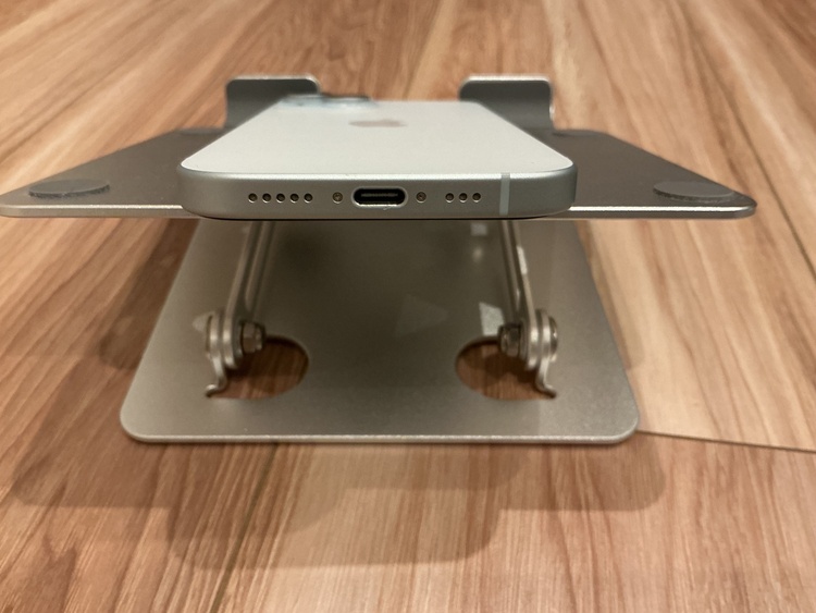 iPhone15 128GB ブルー（スマホ）の商品画像 - 査定依頼日：2026年3月27日 - 最高査定価格：53,000円