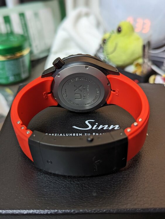 その他 その他 SINN GSG9（高級時計）の商品画像 - 査定依頼日：2026年4月8日 - 最高査定価格：150,000円